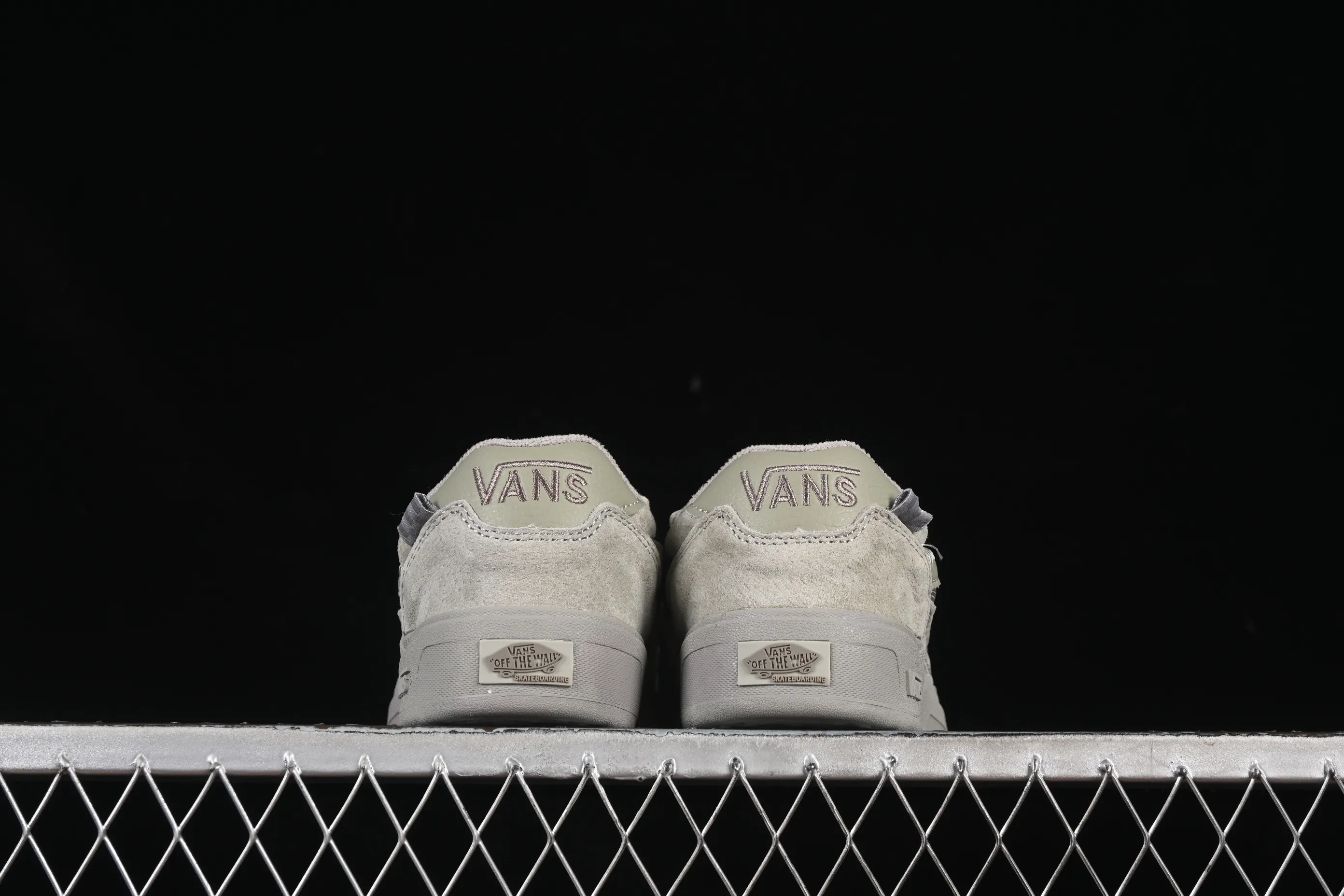 All categories Vans Vans series Vans Low Vans low-top Vans Wayvee Vans retro low-top casual sneakers VN0A2Z3RFOG